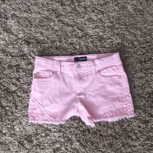 Light pink summer kids shorts🌸